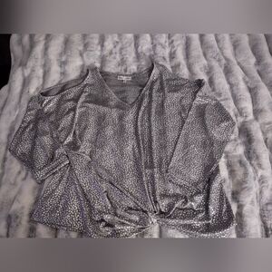 Stem & Vine/Silver Sequin Cold ShoulderTop/Size 3XLg (Womens)